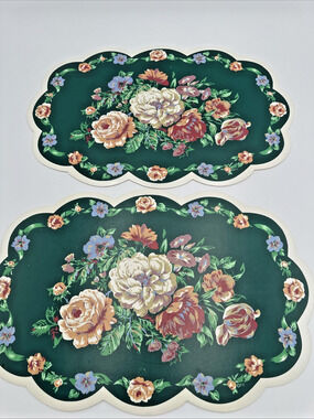4 Vintage Town & Country Vinyl Foam Backed Placemat Floral Green, Roses